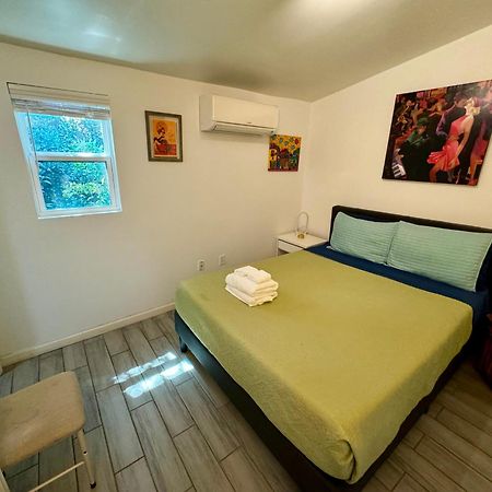 One Bedroom Apartment With Hot Tub 2 Blocks To Magazine Street ニューオーリンズ エクステリア 写真