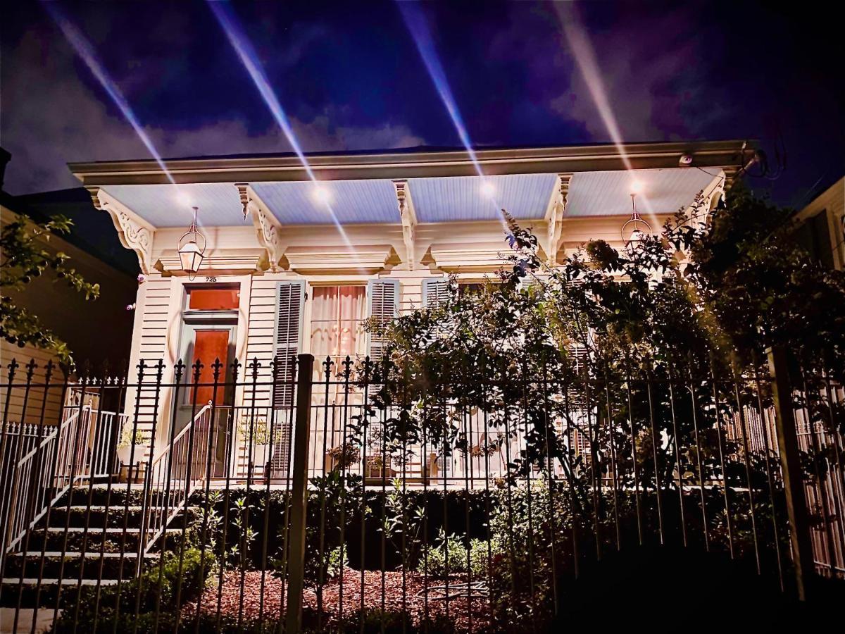 One Bedroom Apartment With Hot Tub 2 Blocks To Magazine Street ニューオーリンズ エクステリア 写真