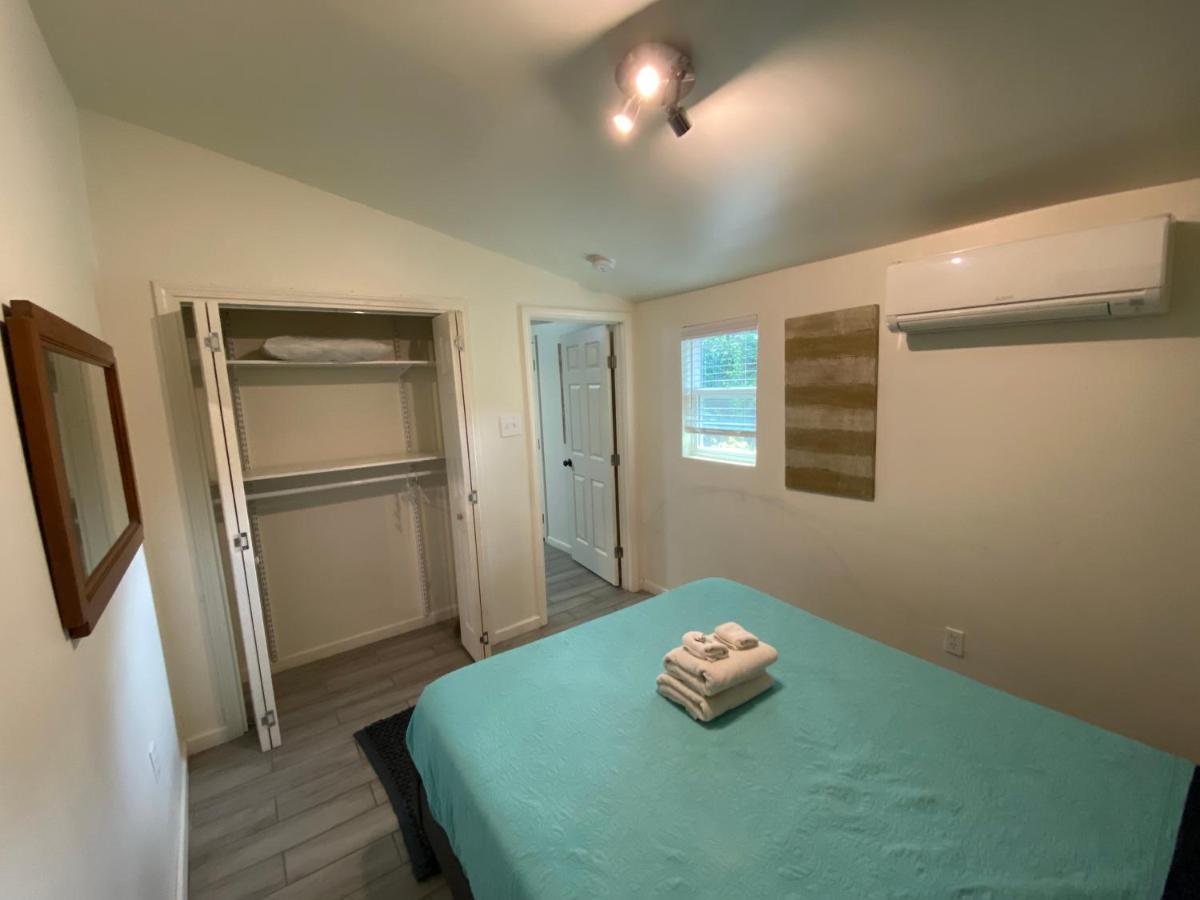 One Bedroom Apartment With Hot Tub 2 Blocks To Magazine Street ニューオーリンズ エクステリア 写真