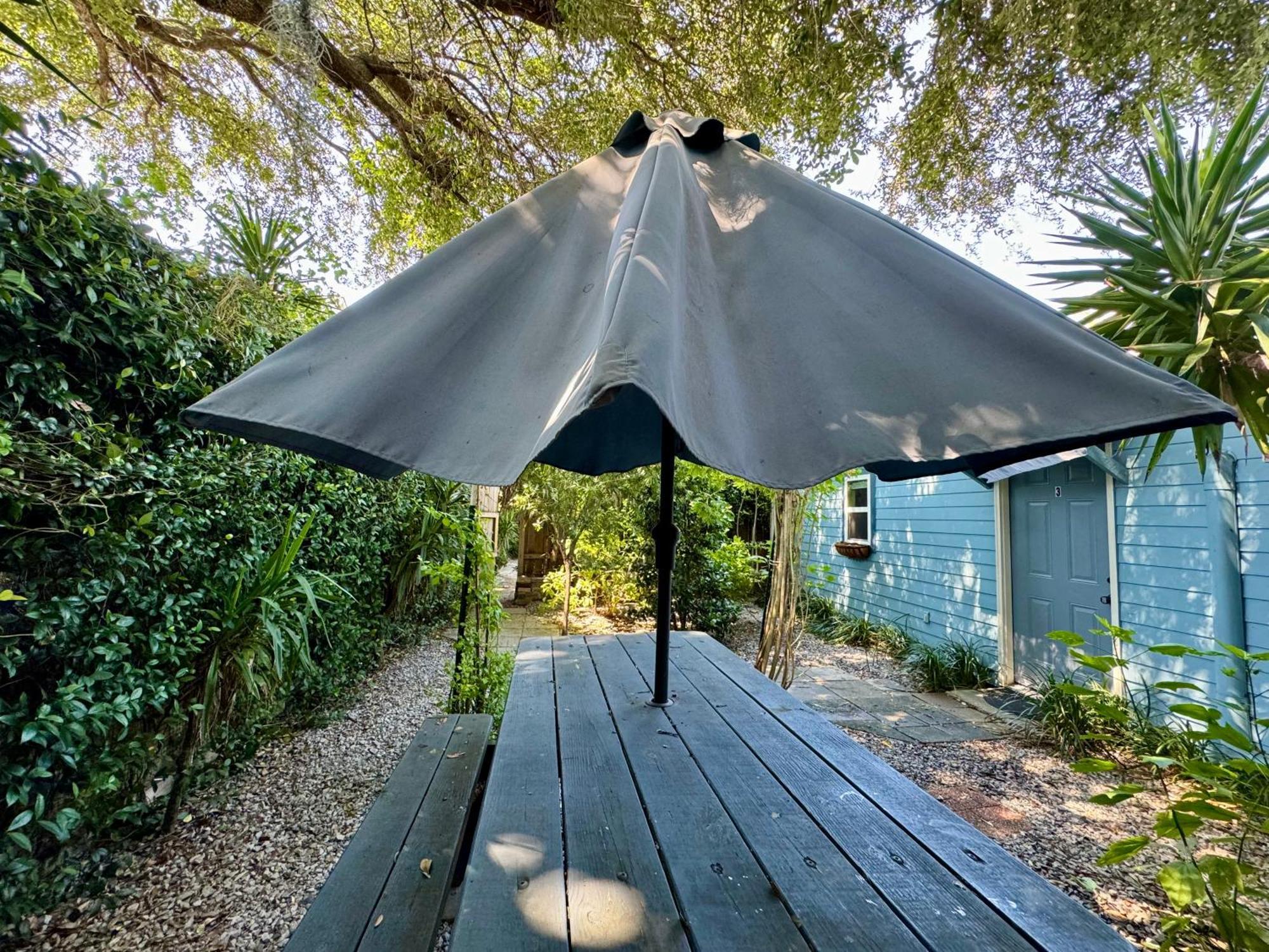 One Bedroom Apartment With Hot Tub 2 Blocks To Magazine Street ニューオーリンズ エクステリア 写真